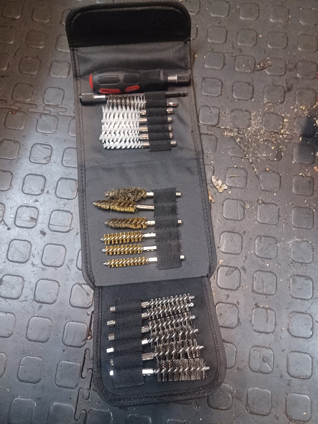CCLIFE Kit nettoyage siège injecteur diesel 19 pièces brosses