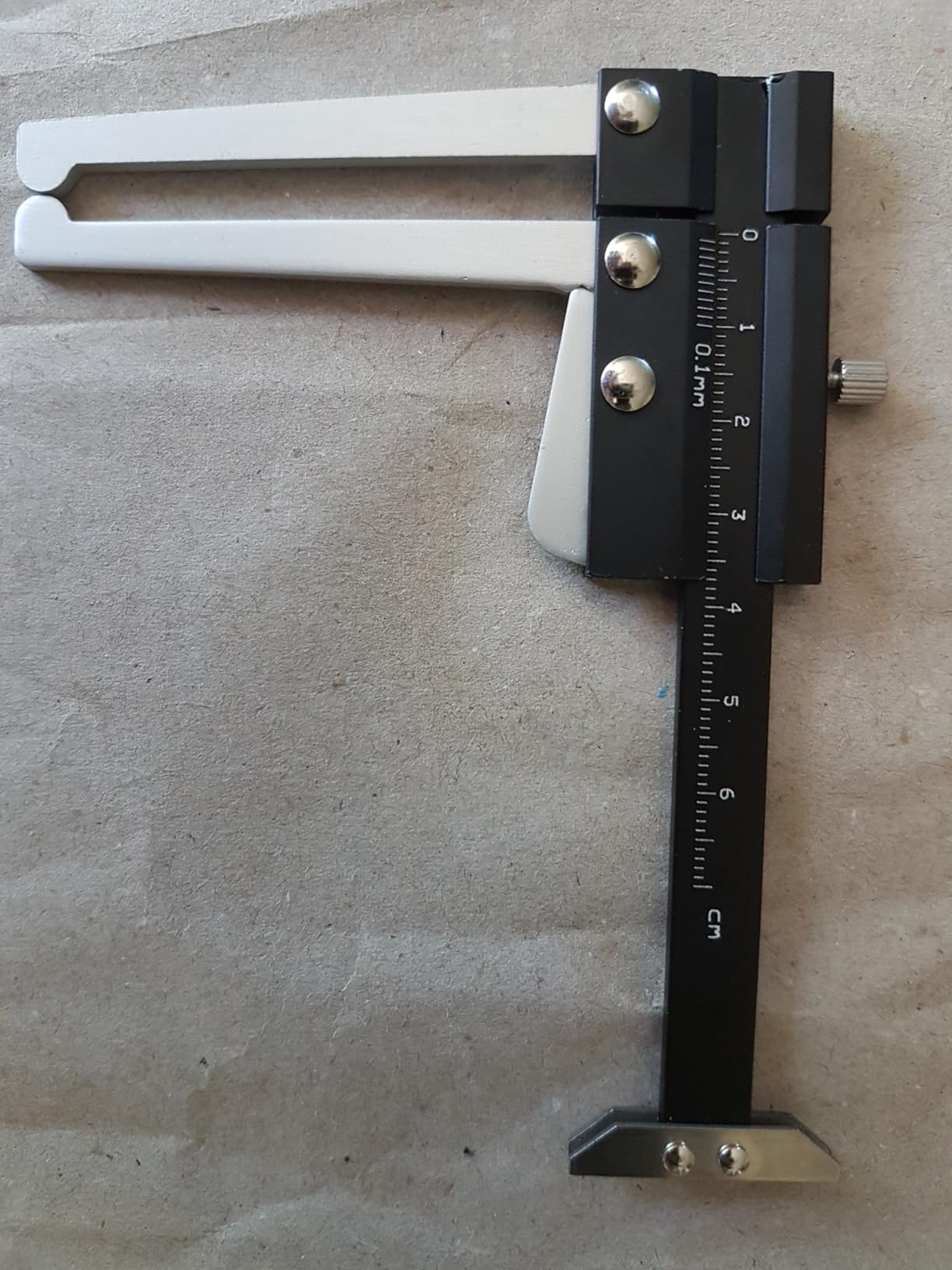 OUKENS Jauge Profondeur Pneu 0-60 mm Jauge 0,1 mm Alu