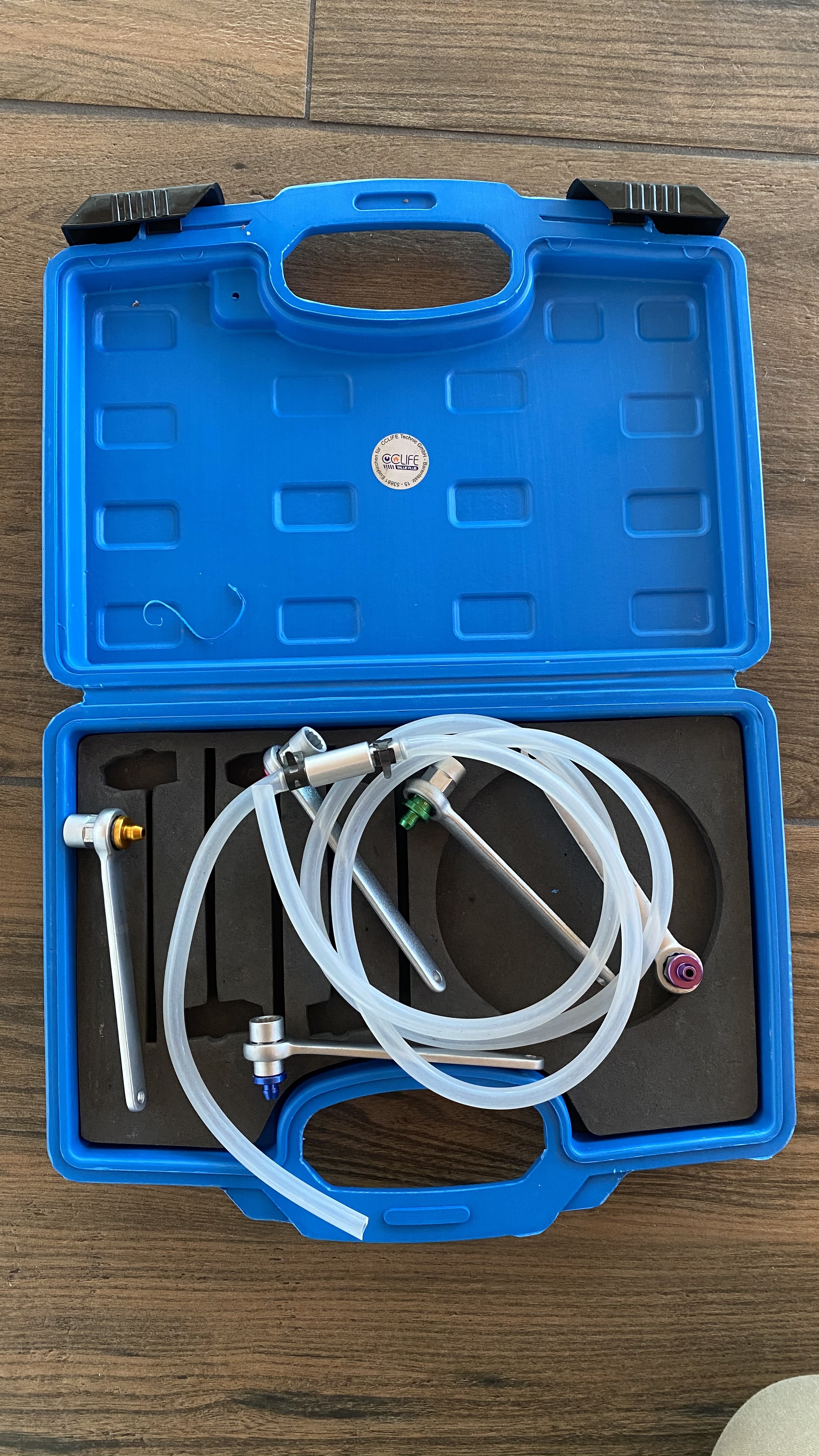 CCLIFE Kit purge frein 5 clés 8-12 mm tuyau 120 cm