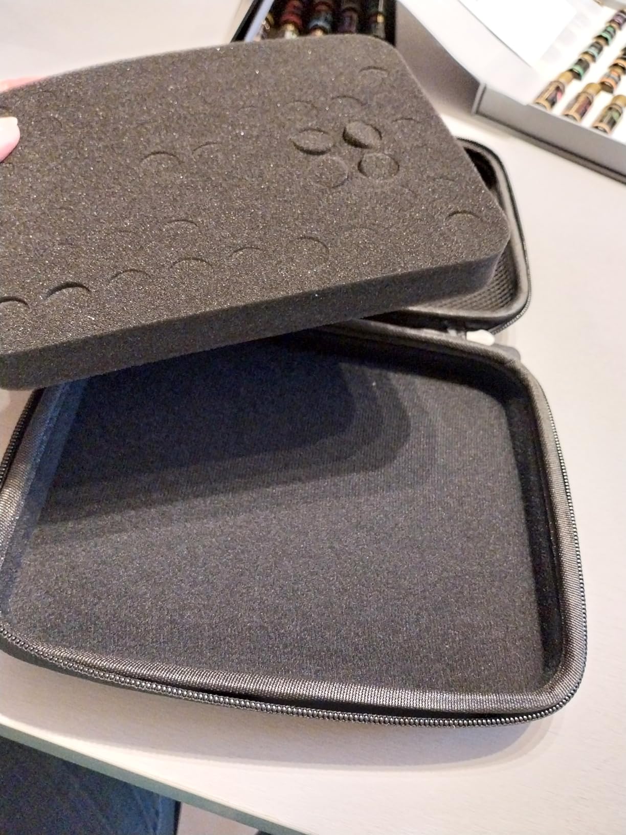 OUKENS Cuisine et maison étui huile essentielle noir 63 flacons