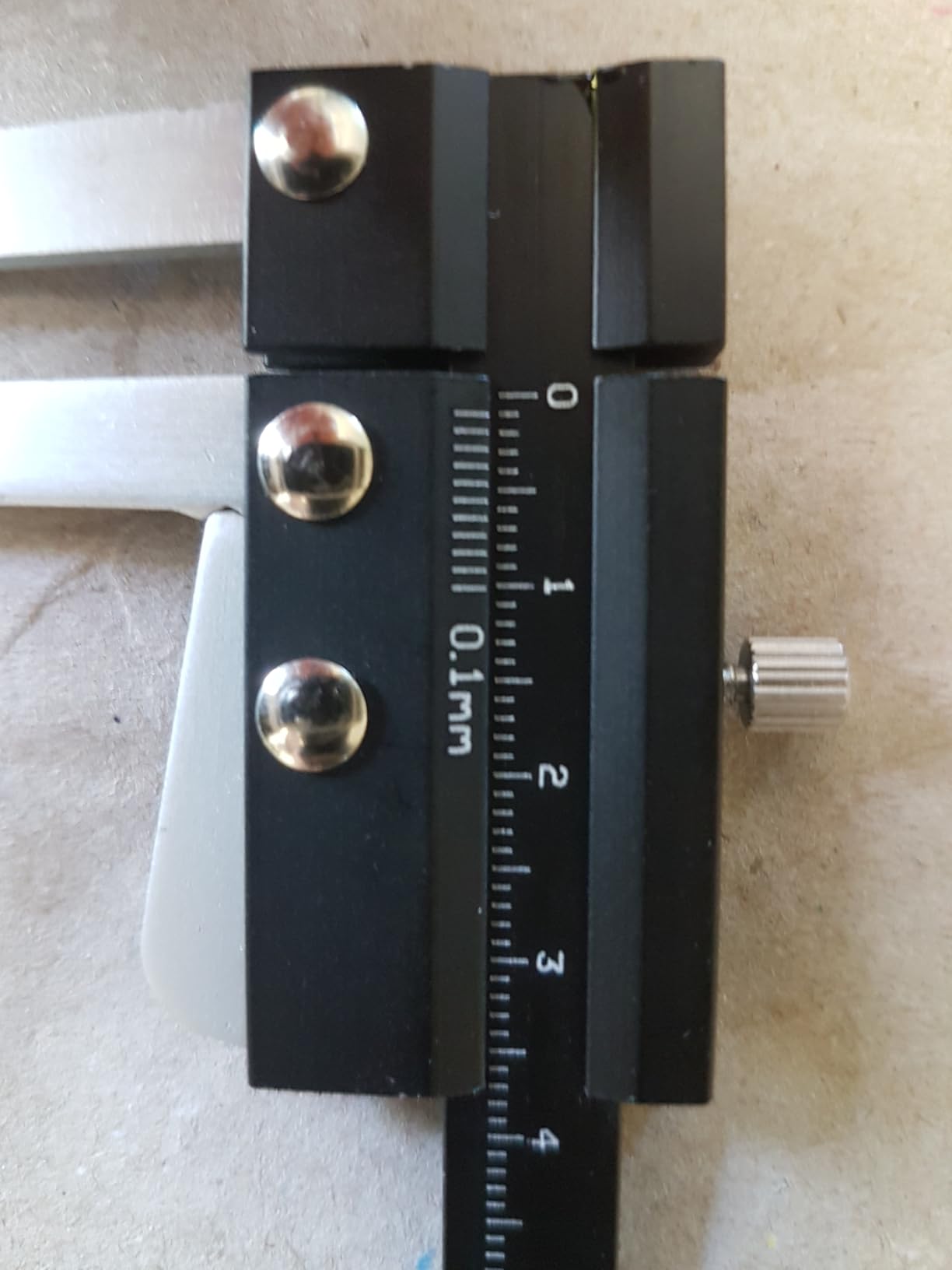 OUKENS Jauge Profondeur Pneu 0-60 mm Jauge 0,1 mm Alu