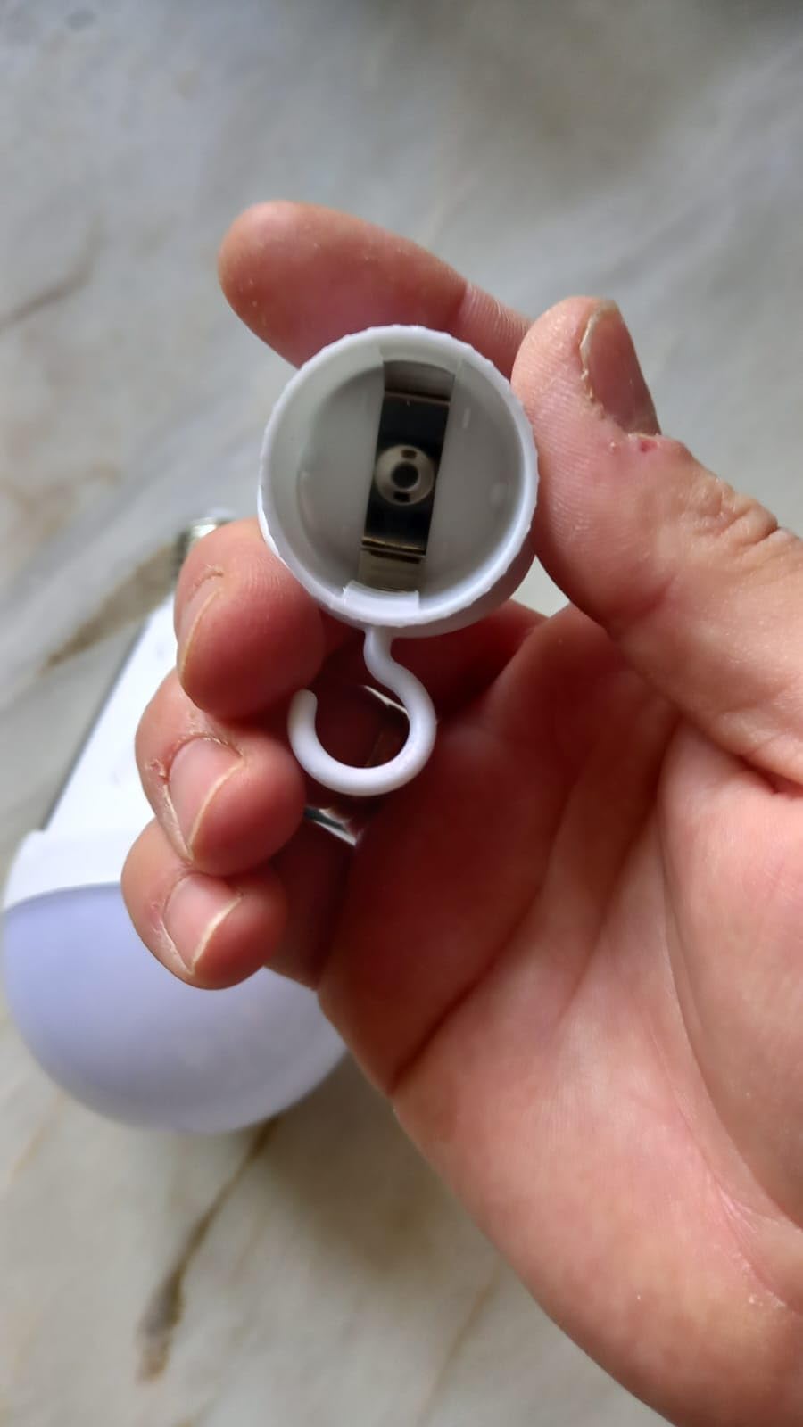 OUKENS Ampoule LED solaire E27 12W portable IP65