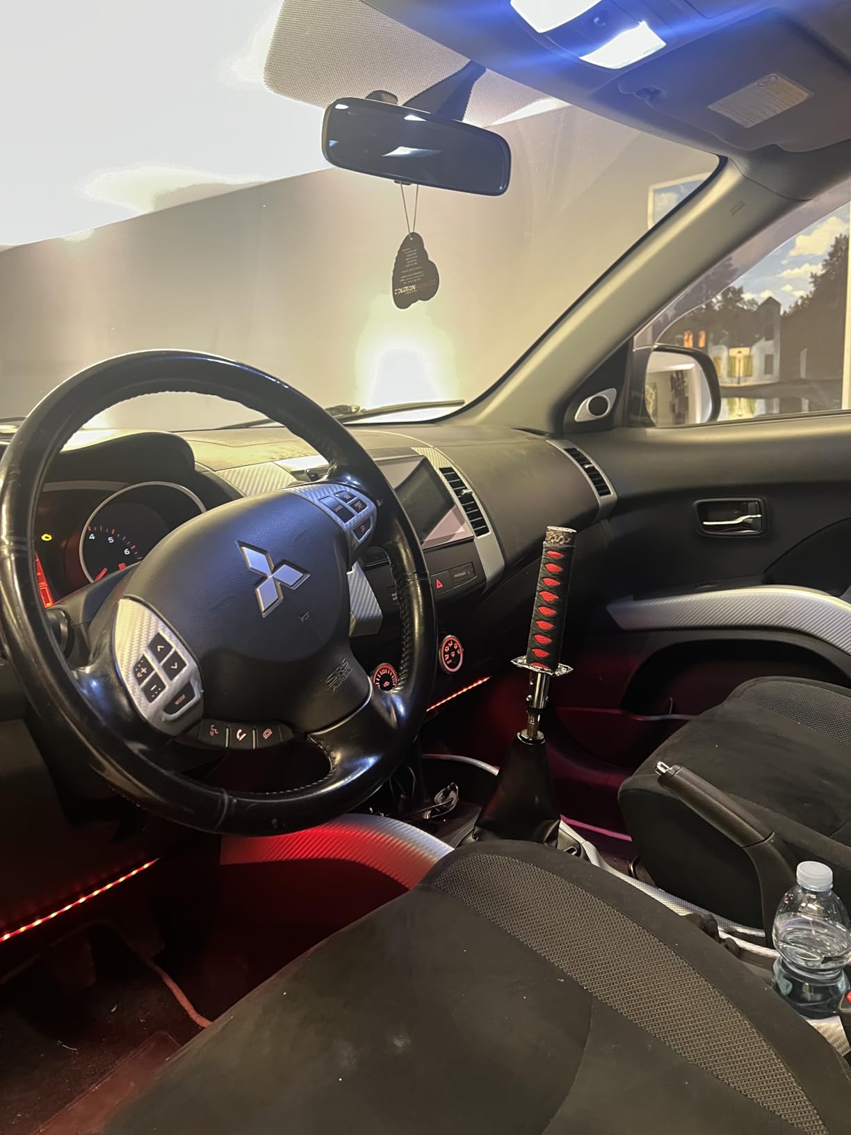 OUKENS Pommeau Levier Vitesse Sabre Noir-Rouge Manuel
